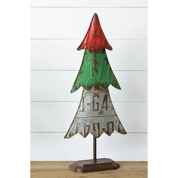 Christmas Tree - Distressed. Recycled License Plate, Antique Inspired Farmhouse - Picture 1 of 6